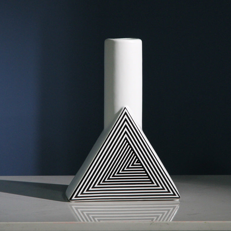 New Creative Ceramic Decoration, Simple Geometric Line Flower Arrangement Vase, Simple European Model House Soft Decoration Crafts