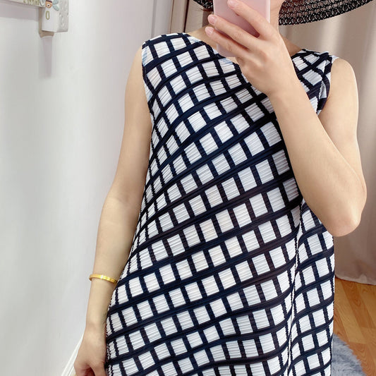 Loose irregular skirt plus size dress