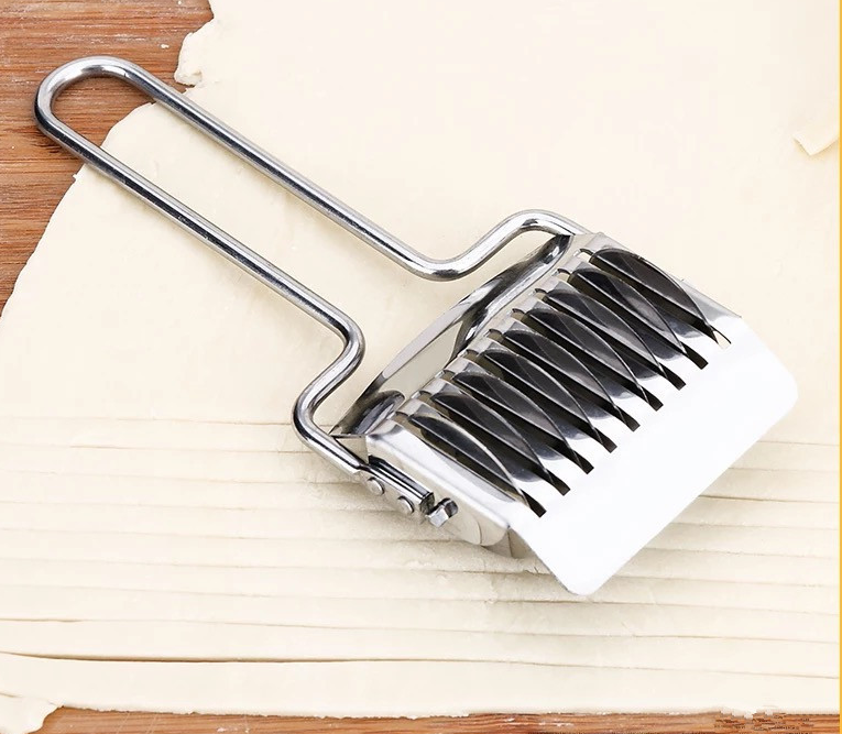 Stainless steel household manual pressing machine hand-operated multi-knife noodles machine multi-function rolling pin cutting vegetables flavors crusher
