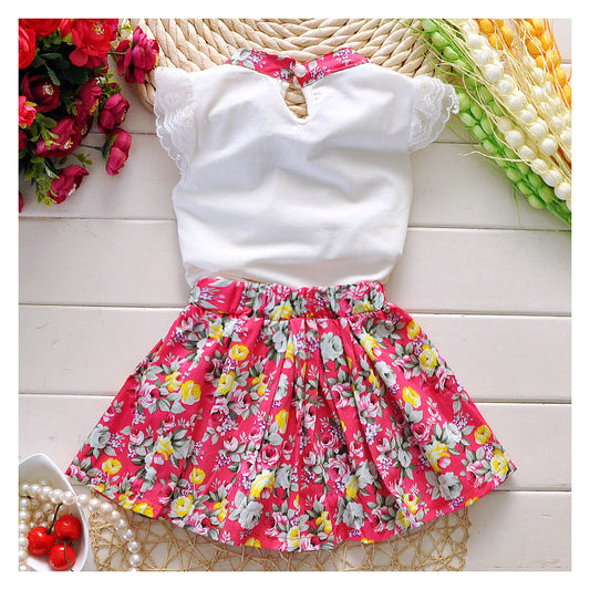 Two-piece short-sleeved T-shirt + floral skirt