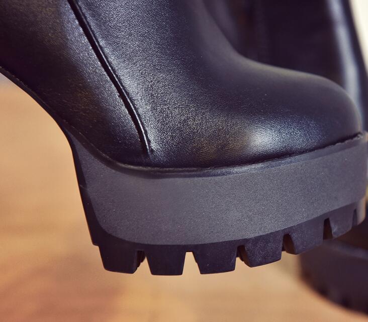 Women's Zipper Wicker Short Heel Martin Boots