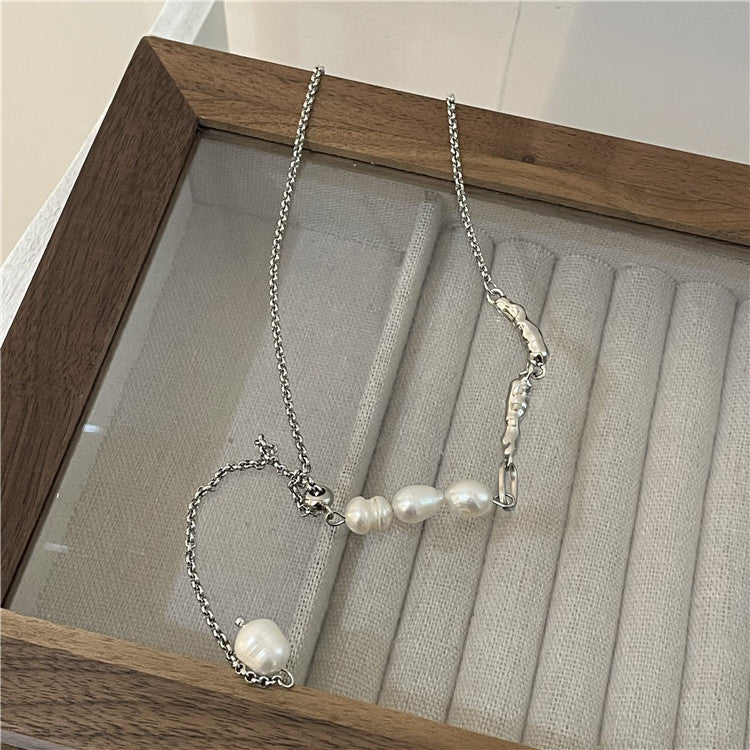 Flocking Bear Three-plant Sweater Chain Long Clavicle