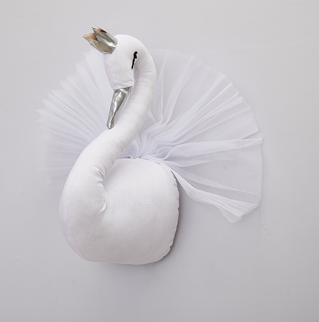 Crown swan animal head wall hanging