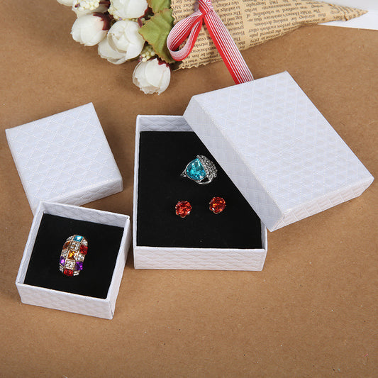 Spot wholesale multicolor ring box jewelry box pendant necklace set box jewelry box earrings small paper box