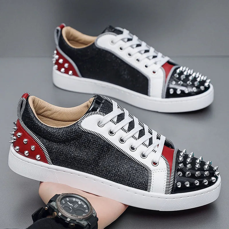 New Fashion Silver Trainers Glitter Spiky Shoes Men Lace Up Sneakers Low Top Shoes Red Sole Man Designer Sneaker With Spikes