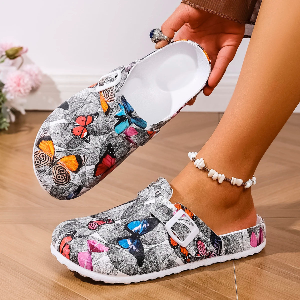 New Women's Fashionable Slip-On Slippers Elegant Black-Gray Butterfly Watermark Wedge Heel with Durable Soft Sole Comfortable Fo