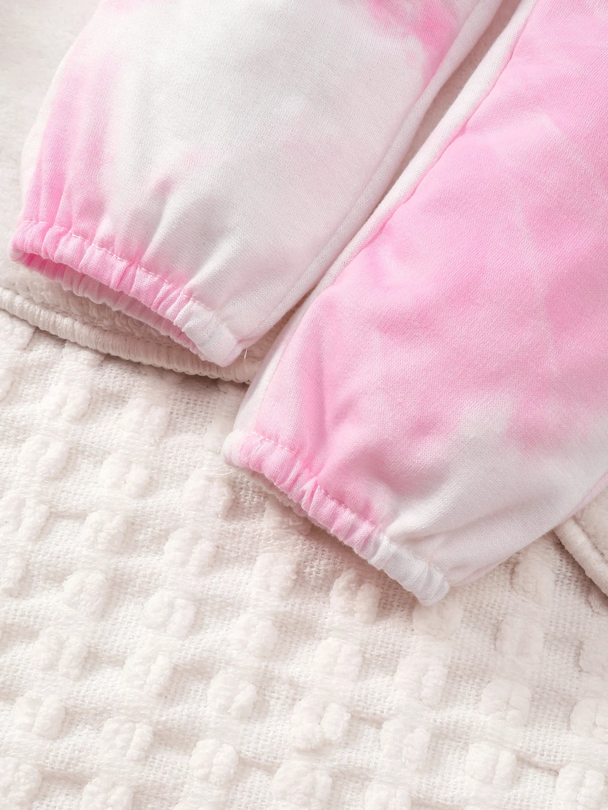 Baby Girl Spring And Autumn Pink Long Sleeved Hoodie With Personalized Printed Letter Pattern Three Piece Set
