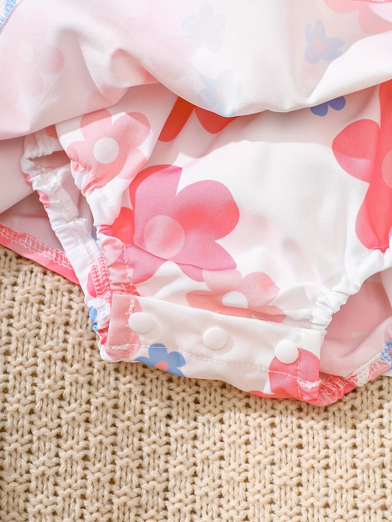 Two-Piece Set of Baby Girl Casual Dresses for Spring and Summer, Cute and Sweet Style Dresses with Cartoon Bear Patches, Floral Digital Print Patterns, Baby Girl Romper and Headband