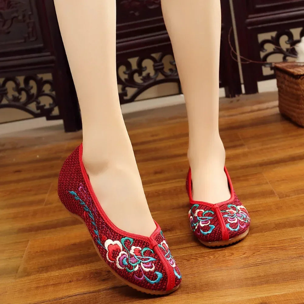 Fashion Ethnic Chinese Style Women Shoes Hanfu Single Canvas Zapatos Elegant Casual Vintage Woman Embroidered Cloth Shoes
