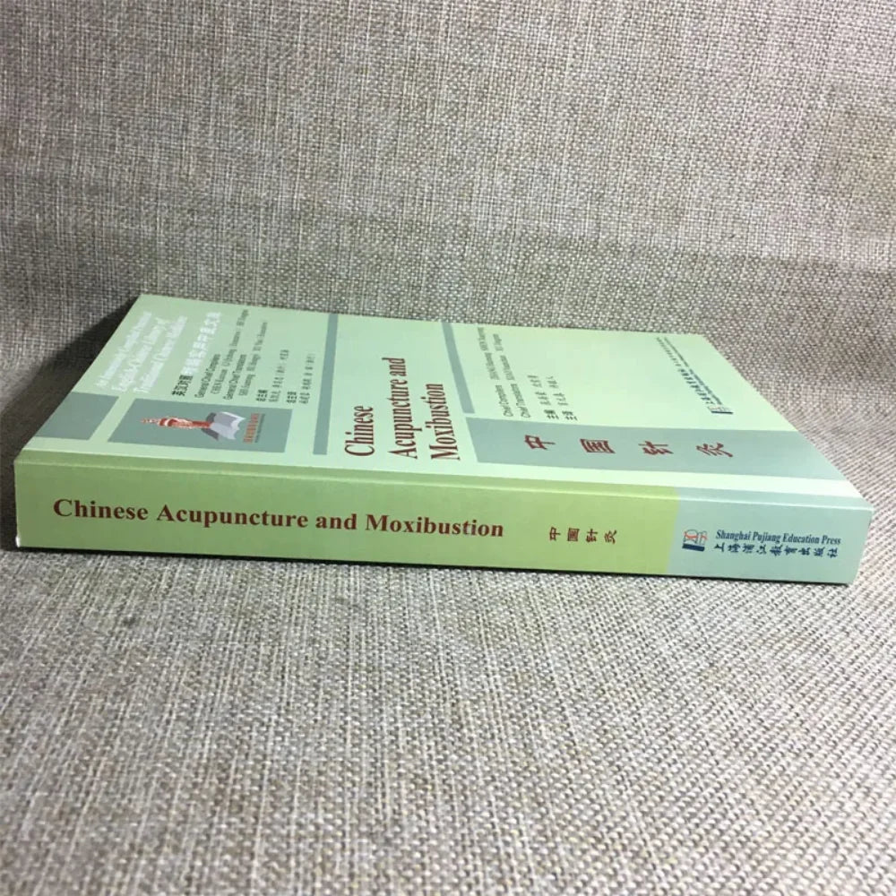 Bilingual Chinese Acupuncture and Moxibustion in Chinese and English Medicine Book