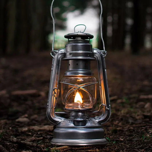 Outdoor Camping Tent Lights Old Lamps Vintage Camping Ambient Lights Portable and Hangable Camp Lantern