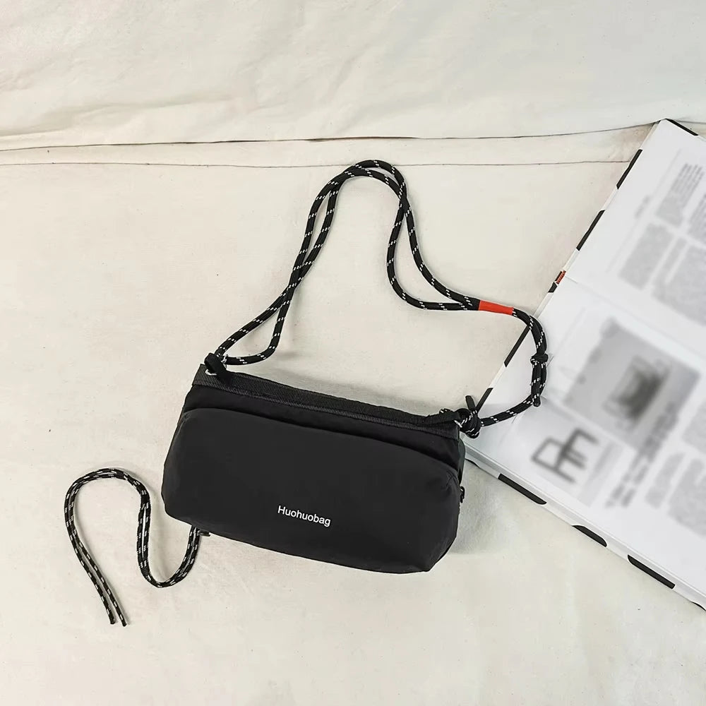 Water bottle bag, simple and lightweight crossbody bag, fashionable and casual sports shoulder bag, mobile phone bag