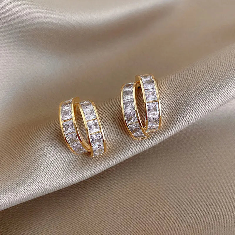 Vintage CC Design Stud Earrings for Women Korean Fashion X Cross Zircon Earring Engagement Jewelry Gifts Wholesale