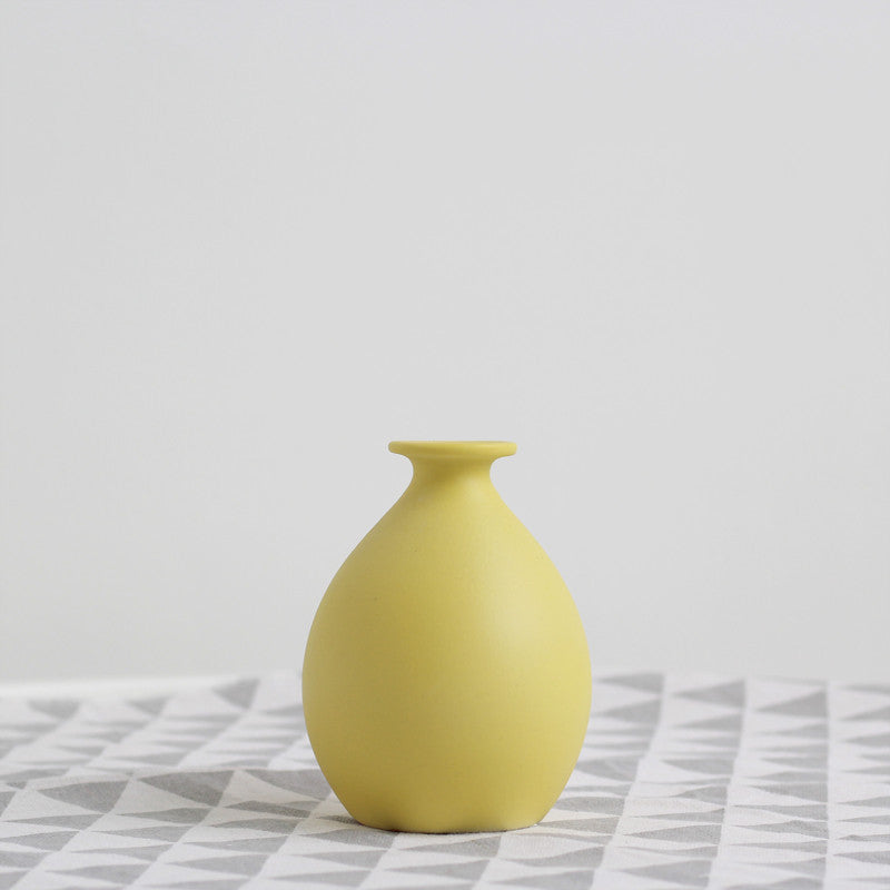 Creative Dry Vase Nordic Decoration Living Room Flower Arrangement Ceramic Small Vase Simple Modern Small Home Decoration