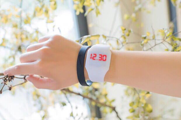 Fashion Simple Touch Screen Square Electronic Watch