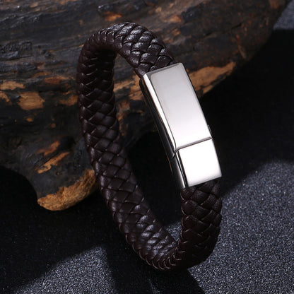 Men's And Women's Simple Casual Engraved Leather Bracelet