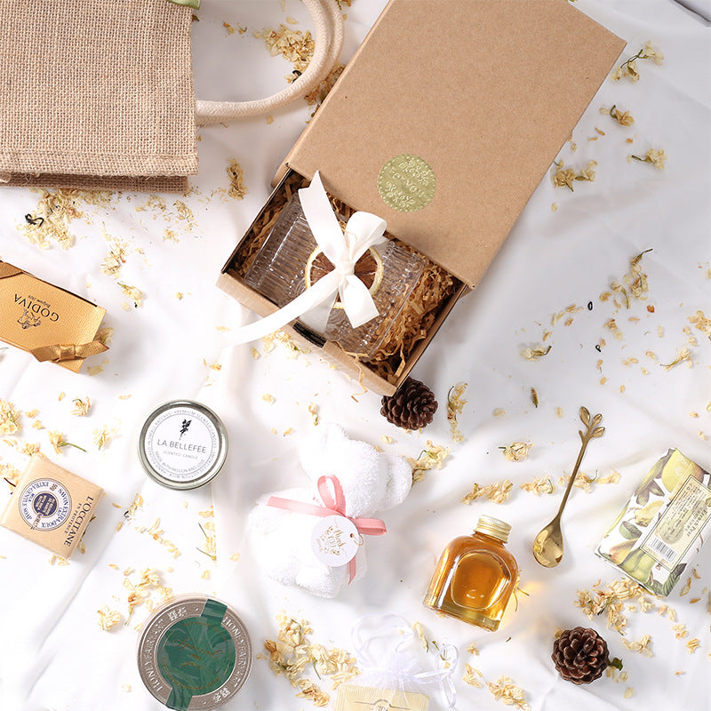 Chinese Wedding Bridesmaid Fashion Gift Box