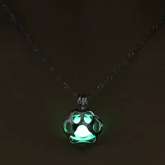 Retro Film And Television Peripheral Sword Luminous Necklace