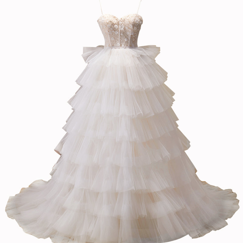 Beautiful Girl Suspender Wedding Dress With Elegant Train