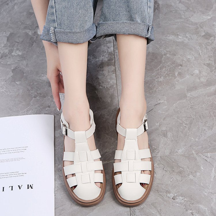 Fashion Plus Size Toe Hollow Hollow Buckle Sandals