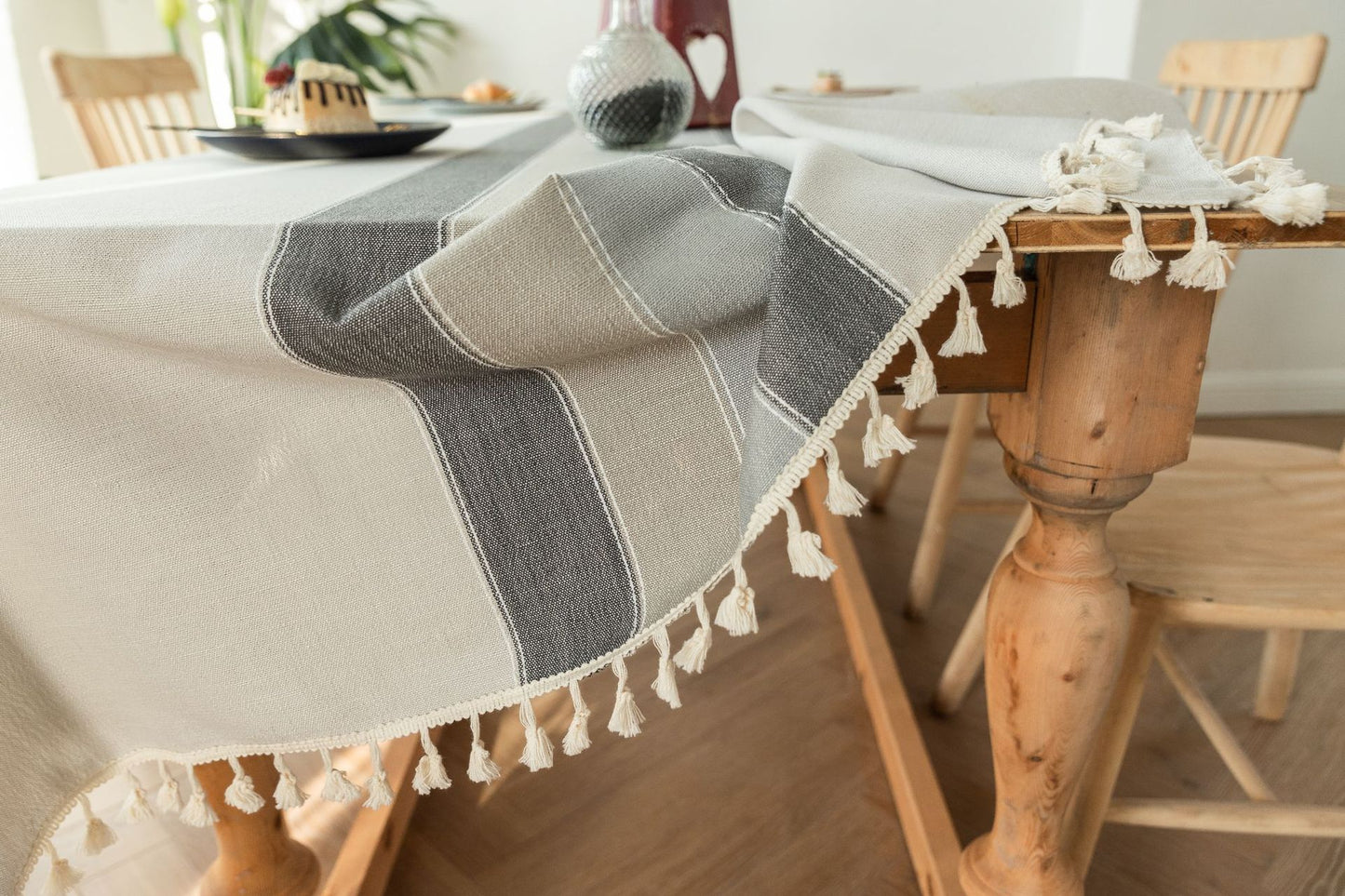 New Cotton And Linen Tassel Table Flag