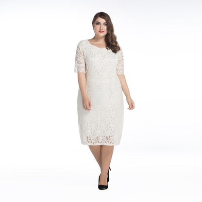 Plus size women's five-point sleeve dress
