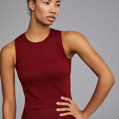 Seamless striped slot yoga clothing suit