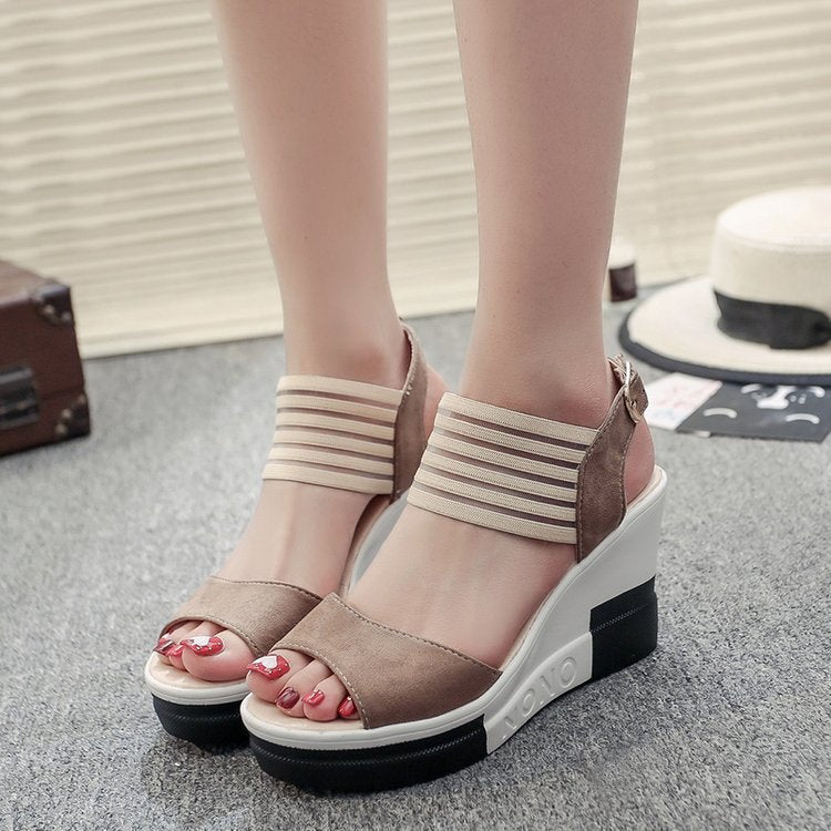Fashion plus size women's shoes with buckle webbing