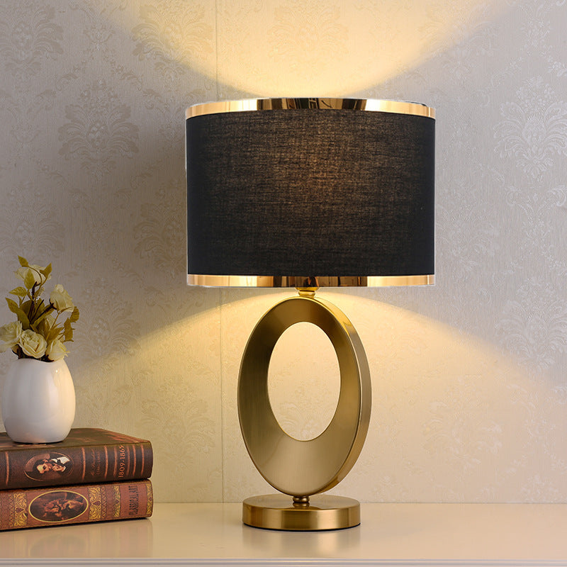 Creative And Simple Modern Decorative Table Lamp