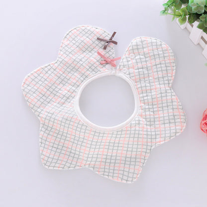 360° rotating flower waterproof saliva towel