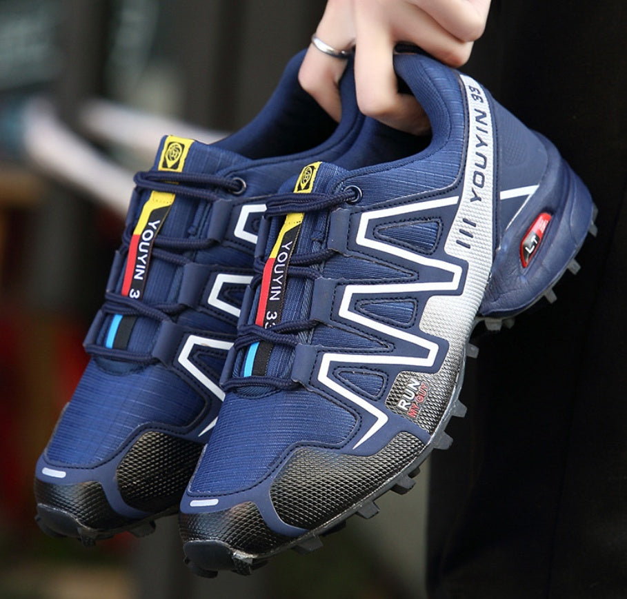Outdoor non-slip hiking shoes
