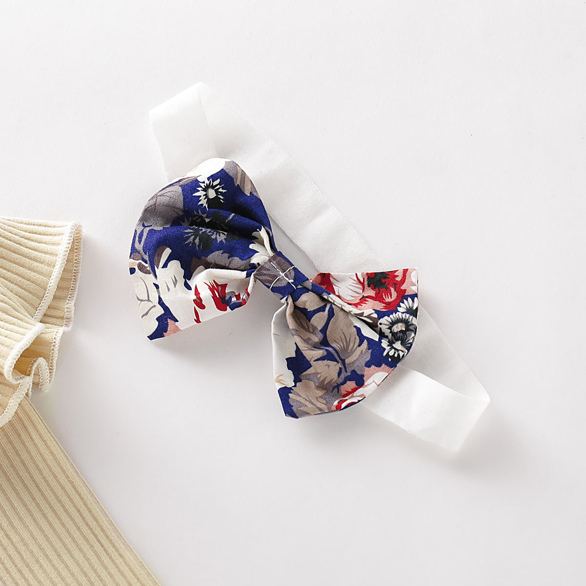 Cross-Border Children's Apricot Pit Strip Long-Sleeved Flower Printed Trousers Three-Piece Set