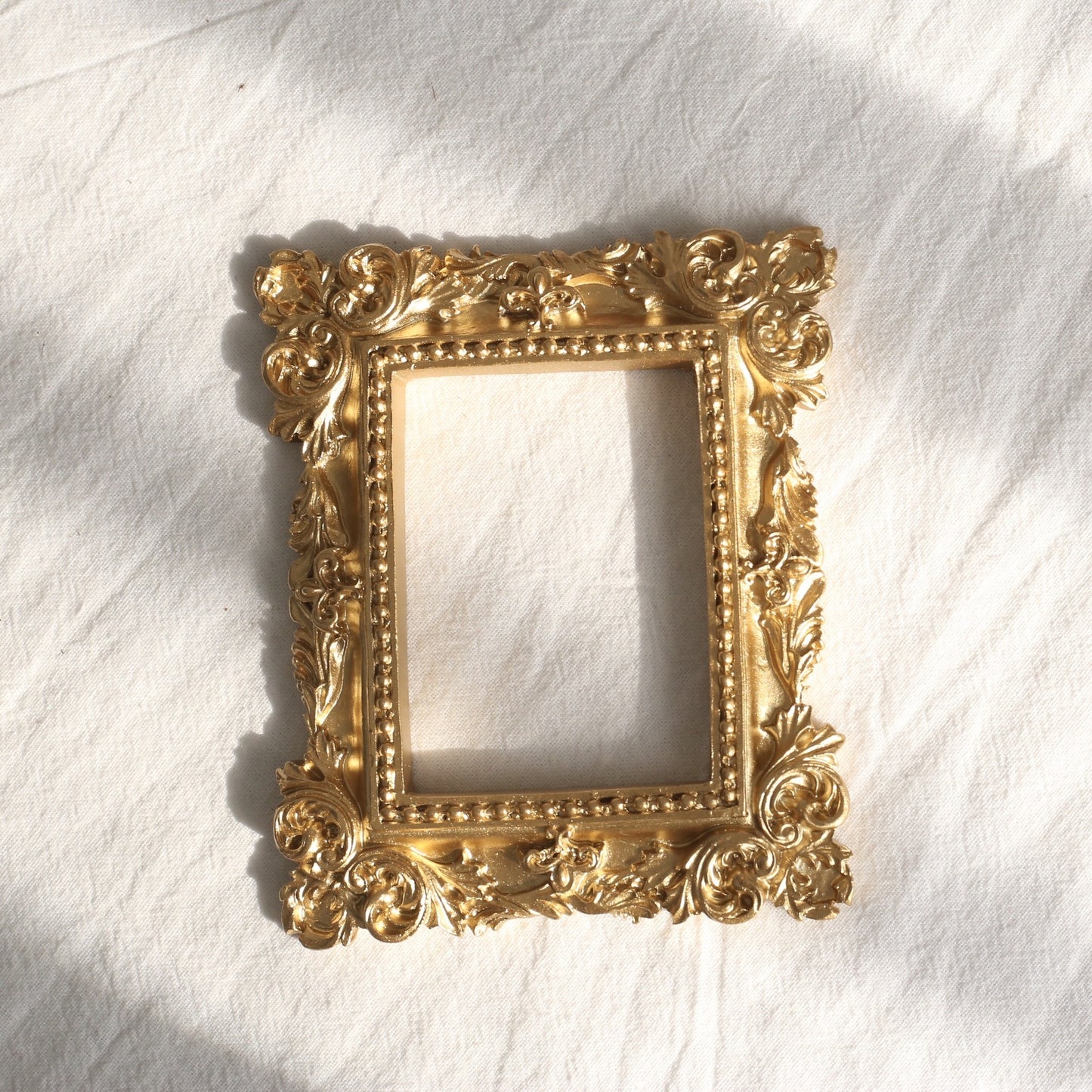 Golden Retro Photo Frame Nail Art Jewelry Decoration Home Decoration Photography Background Shooting Photo Props
