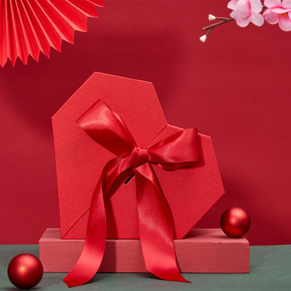 Wedding Bridesmaid Girl Heart-shaped Love Gift Box