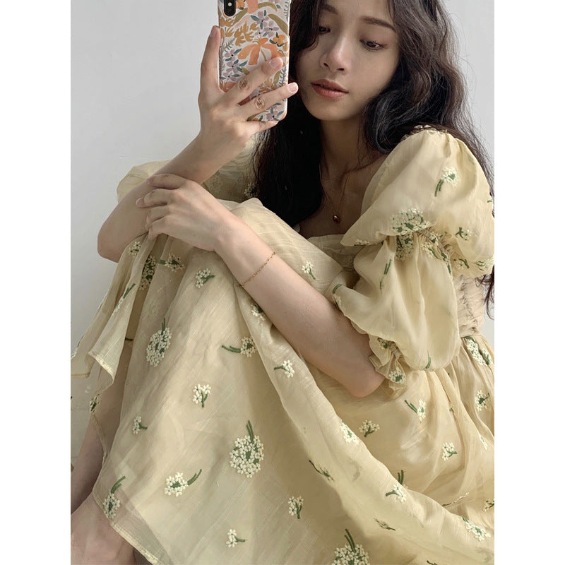 Beautiful New soft yellow Plus Size Autumn Loose Puff Sleeve Pleated Floral Long Sling Dress for Women