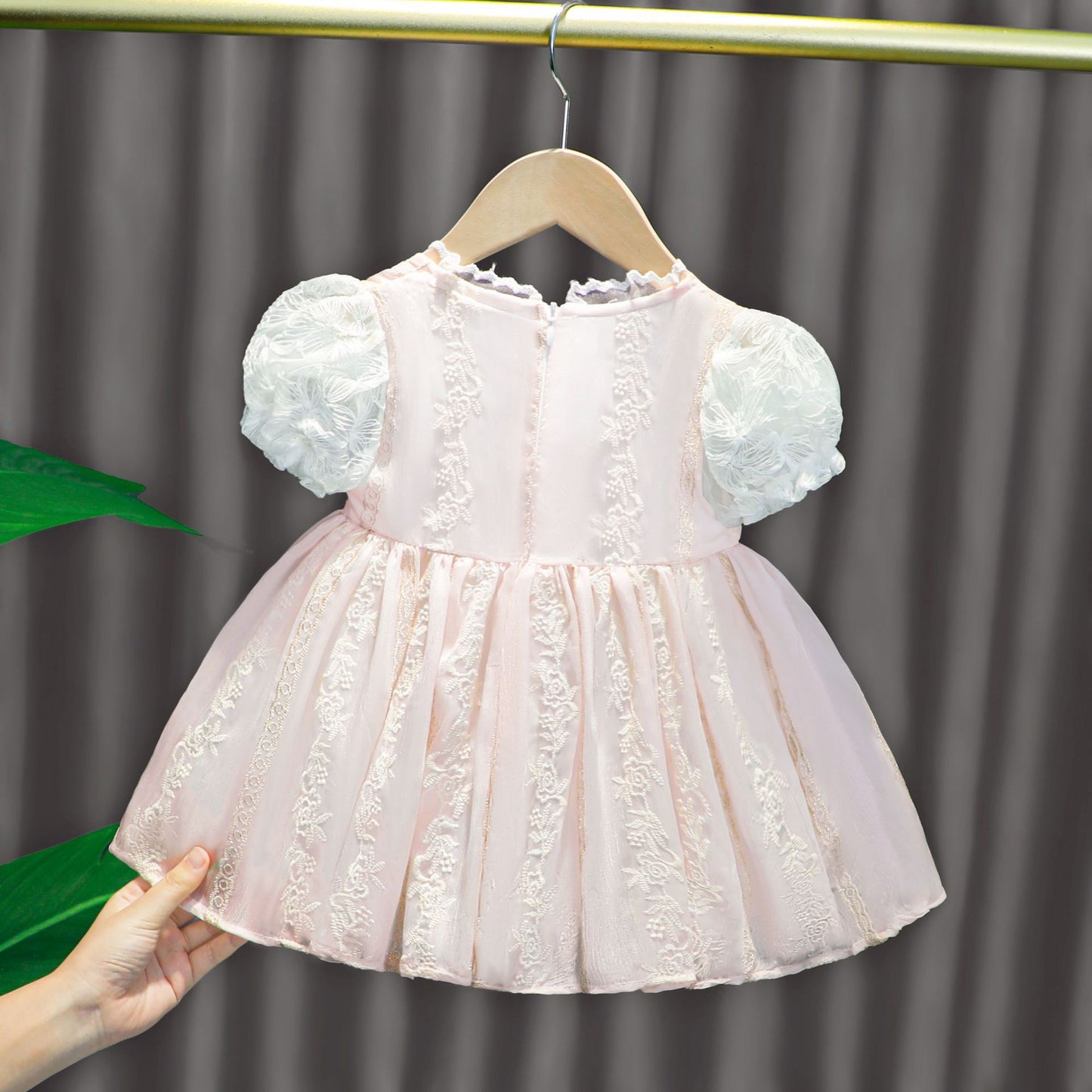 Children''s Summer MeshSummer New Dress Princess Korean Style girl''s Round Neck Skirt