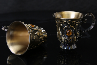 Mini Spirits Wine Glasses Cup 30ml Relief Retro Diamond Pattern Goblet Spirits Drinking Alloy Antique Wine Gift Retro Decoration