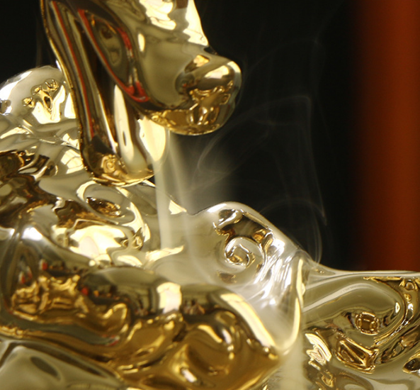 Ceramic Large Smoke Backflow Aromatherapy Burner Matte Golden Carp Hualong Xiangdao Creative Ornaments Sandalwood Burner