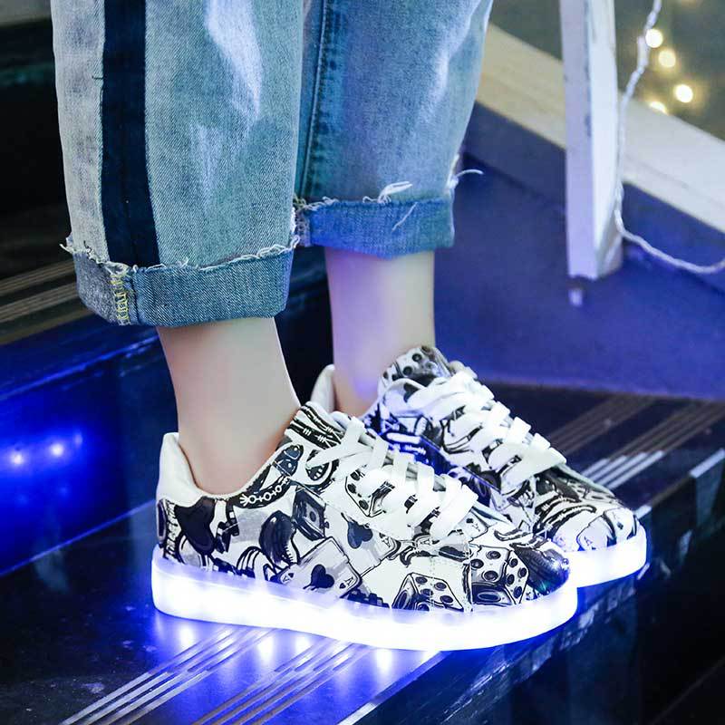 New American stars Luminous light up Unisex shoes