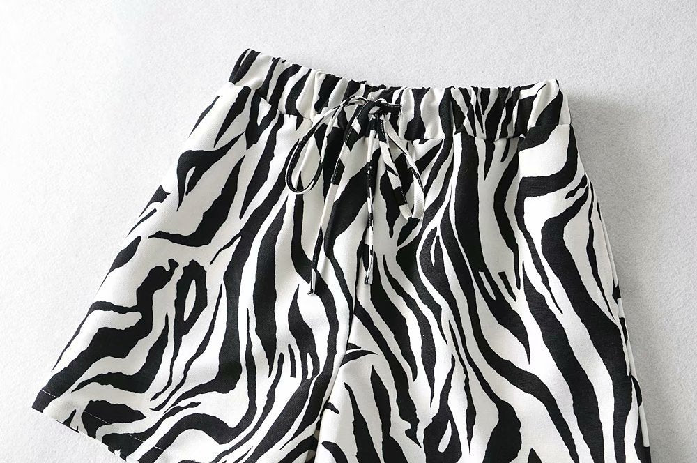 Summer New Animal Pattern Elastic Waist Drawstring Loose Casual Shorts