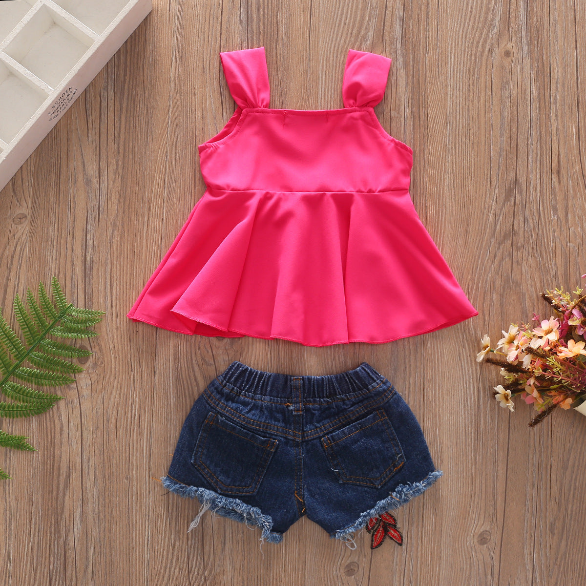 European And American Hot Selling Girls Sling Strapless Top  Rose Denim Ripped Shorts Suit