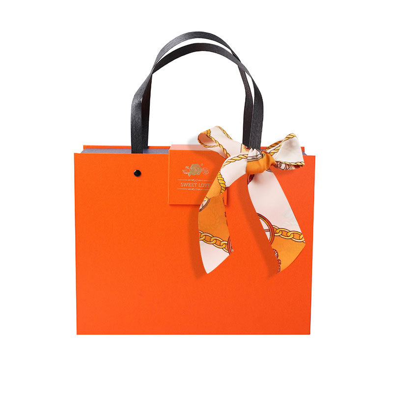 Hand Carry Gift Box Valentine's Day Fashion Portable Gift Box