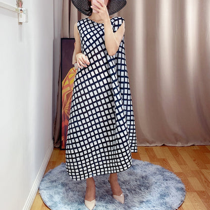 Loose irregular skirt plus size dress