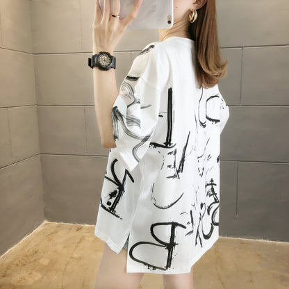 Loose plus size rabbit T-shirt