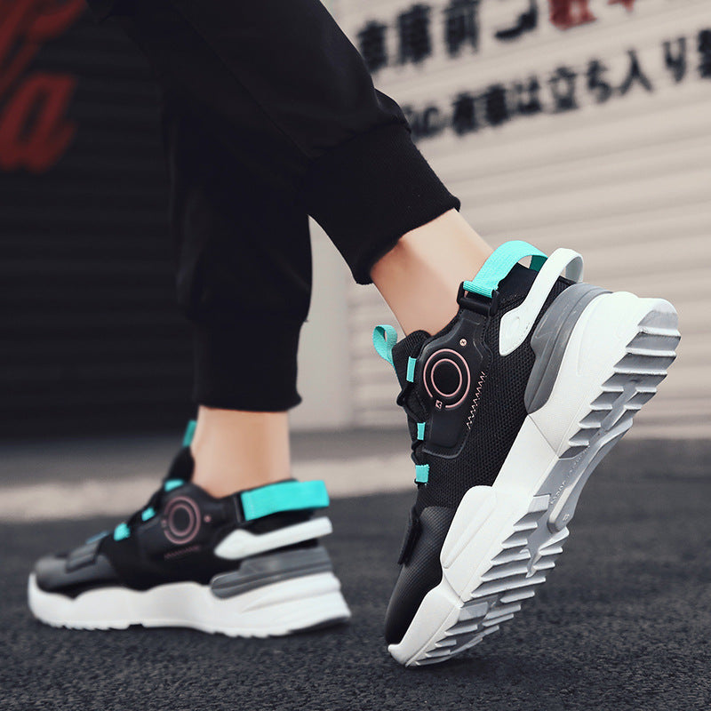 Wild sports running shoes
