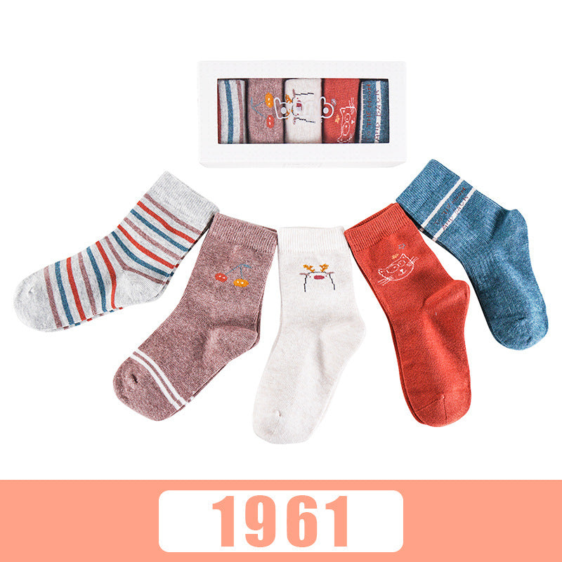 Five pairs of breathable cartoon baby socks in autumn and winter