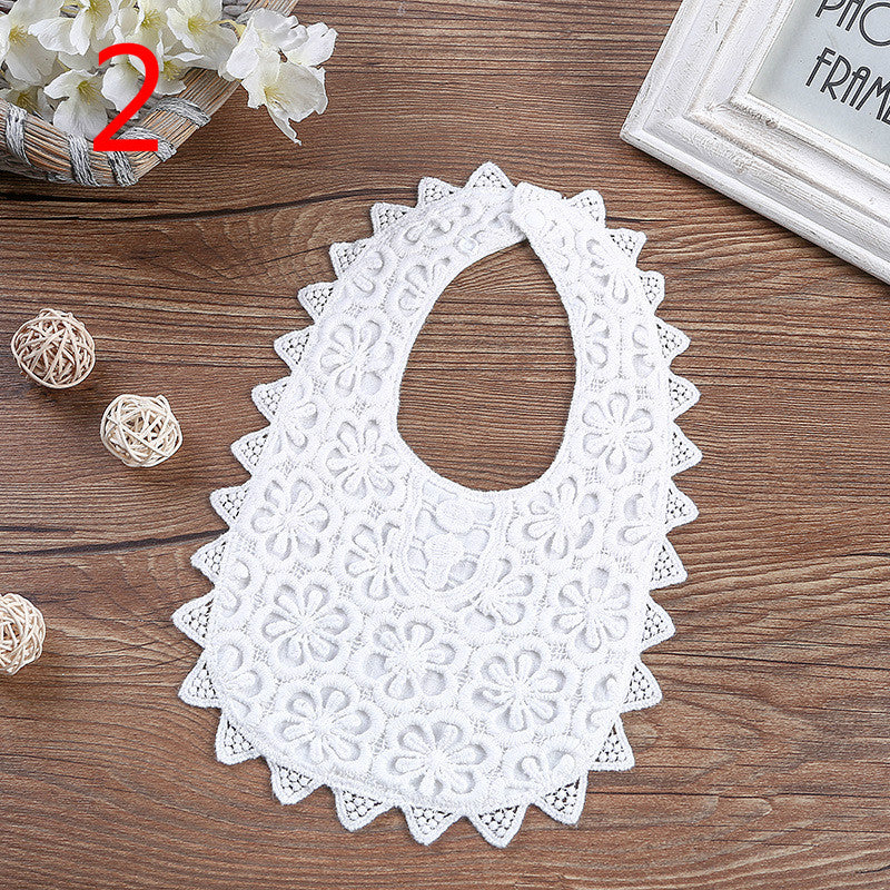 Hollow lace wild bib