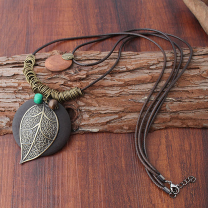 Personalized Pattern Leaf Pendant Long T-Shirt Chain