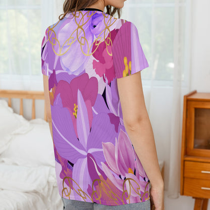 Black collar Beautiful purple flowers Women's All Over Print T-shirt (USA Size) (T40)