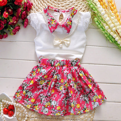 Two-piece short-sleeved T-shirt + floral skirt